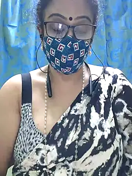 sweet-lotus online show from November 26, 2025, 4:19 pm