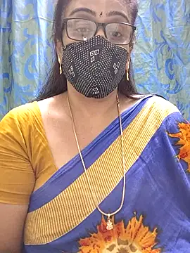 sweet-lotus online show from April 3, 2026, 7:34 pm