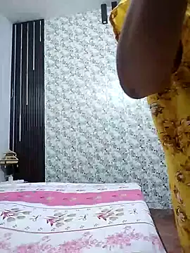 Cute-Janvi20 online show from April 17, 2026, 5:21 am