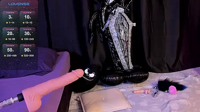 Anjela Botton online show from October 27, 2025, 6:45 pm