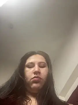 victoriadaniela online show from November 15, 2025, 5:16 am