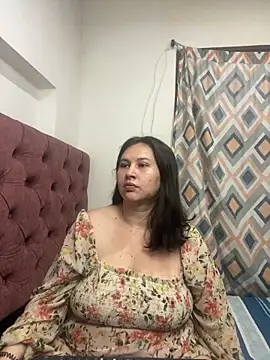 victoriadaniela online show from January 9, 2026, 4:48 am