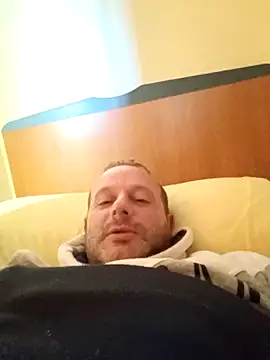 Snapshot of JosemaSexandLove777 chatting on March 28, 2026, 10:59 am JosemaSexandLove777 online show from March 28, 2026, 10:59 am