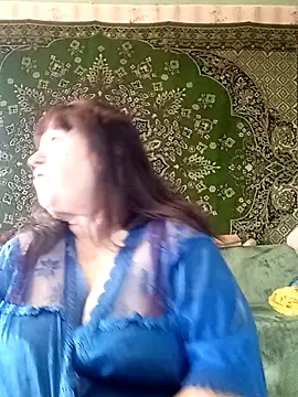 CrystalLime6411 online show from February 22, 2026, 1:20 pm