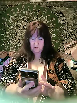 CrystalLime6411 online show from March 28, 2026, 4:17 pm