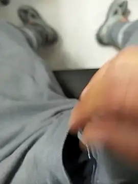 Snapshot of mkkdsbahadr chatting on November 10, 2025, 1:43 pm mkkdsbahadr online show from November 10, 2025, 1:43 pm