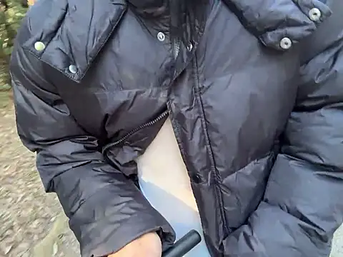 Snapshot of aiai_5963 chatting on January 10, 2026, 4:25 am aiai 5963 online show from January 10, 2026, 4:25 am