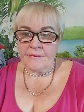 Snapshot of VioletSweet5566 chatting on September 9, 2025, 3:33 pm VioletSweet5566 online show from September 9, 2025, 3:33 pm