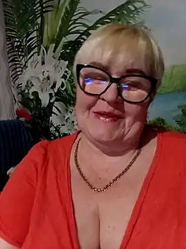 VioletSweet5566 online show from March 3, 2026, 6:36 pm