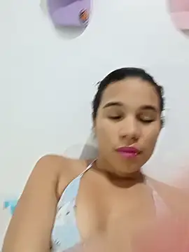 Snapshot of Little-Pussy-Sweet chatting on October 7, 2025, 3:25 am Little-Pussy-Sweet online show from October 7, 2025, 3:25 am