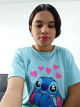 Snapshot of Little-Pussy-Sweet chatting on November 7, 2025, 1:22 pm Little-Pussy-Sweet online show from November 7, 2025, 1:22 pm