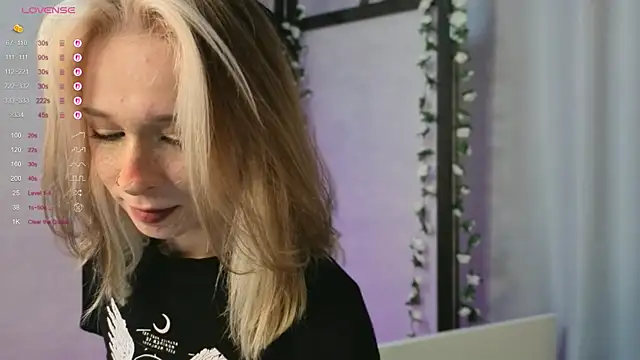 MiSeki online show from October 24, 2025, 7:54 pm