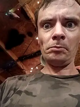 RichardW online show from May 7, 2026, 1:33 am