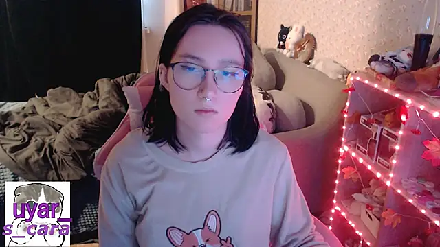 s cara online show from October 24, 2025, 12:23 pm