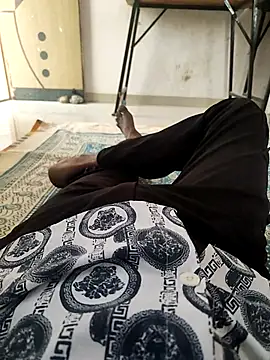 sexy boy 47 online show from January 13, 2026, 4:40 am