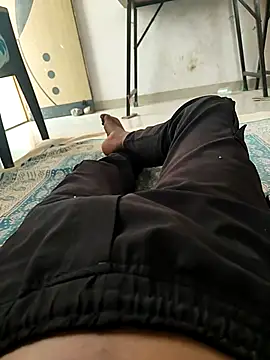 sexy boy 47 online show from February 10, 2026, 3:54 am