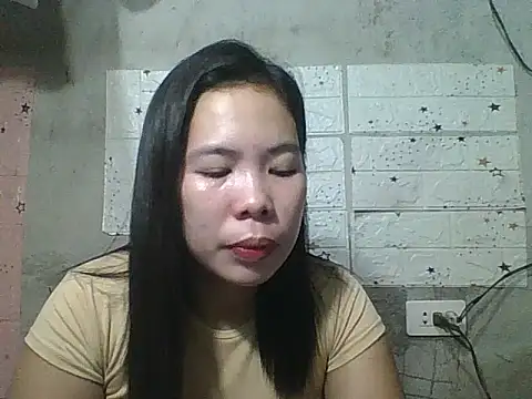 pinaysinglemommm online show from September 20, 2025, 9:27 pm
