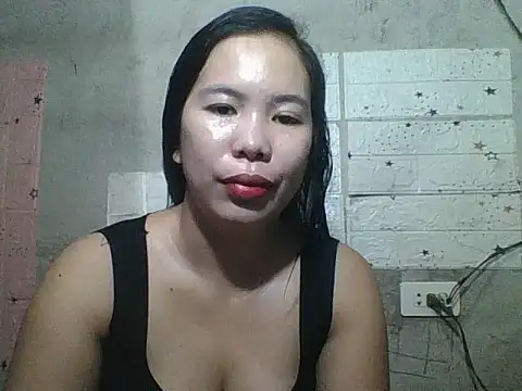 pinaysinglemommm online show from October 16, 2025, 8:21 pm