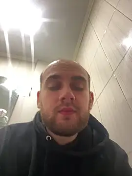 LuckyGirlfriends online show from February 22, 2026, 6:28 pm