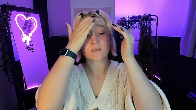 CinBellamy online show from September 22, 2025, 5:20 am