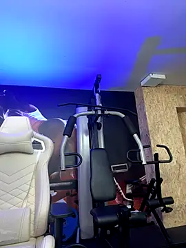 Mister Obsession online show from November 14, 2025, 7:01 pm