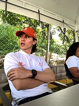 AlexanderHall online show from November 10, 2025, 7:13 pm