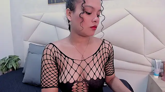 ValeriaJulio  online show from January 8, 2026, 3:47 pm