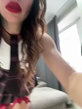 Snapshot of Oksiandfray chatting on October 15, 2025, 12:05 pm Oksiandfray online show from October 15, 2025, 12:05 pm