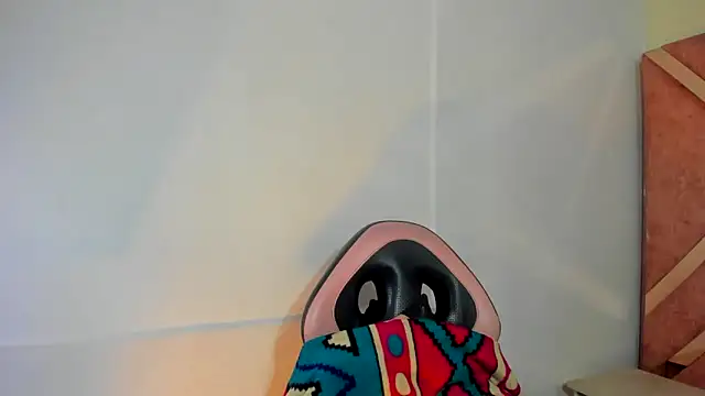 Amy Kobold3 online show from April 18, 2026, 3:54 am