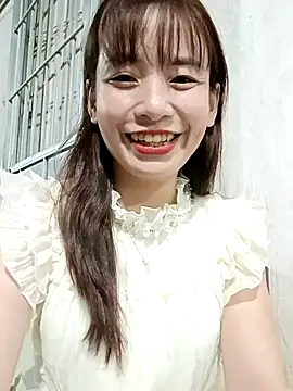 Suzy888 online show from September 17, 2025, 1:24 pm
