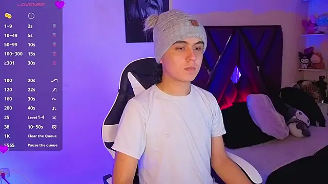 derek greyy  online show from September 19, 2025, 7:14 pm