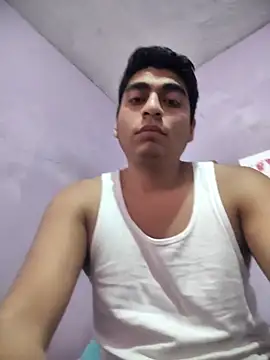 Snapshot of Rtmh1250 chatting on November 28, 2025, 5:26 pm Rtmh1250 online show from November 28, 2025, 5:26 pm