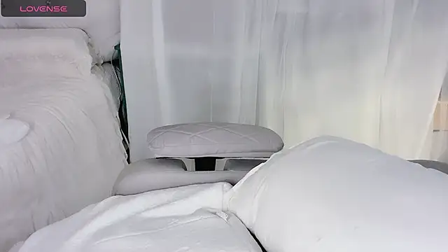 Amaya-yooo-36D online show from November 11, 2025, 3:50 am