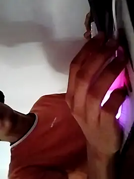 Snapshot of kjohn20 chatting on November 14, 2025, 10:25 am kjohn20 online show from November 14, 2025, 10:25 am