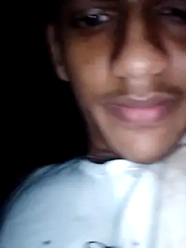 Snapshot of kjohn20 chatting on December 1, 2025, 6:24 pm kjohn20 online show from December 1, 2025, 6:24 pm