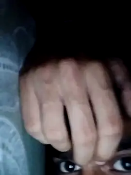 Snapshot of kjohn20 chatting on February 3, 2026, 5:40 pm kjohn20 online show from February 3, 2026, 5:40 pm