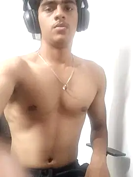 Snapshot of kjohn20 chatting on February 12, 2026, 5:52 pm kjohn20 online show from February 12, 2026, 5:52 pm