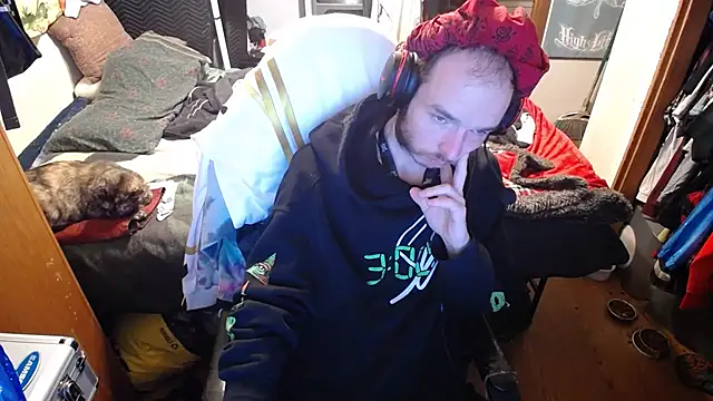 womenhateme69 online show from November 29, 2025, 6:49 am