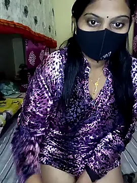 reena502 online show from November 25, 2025, 11:27 pm