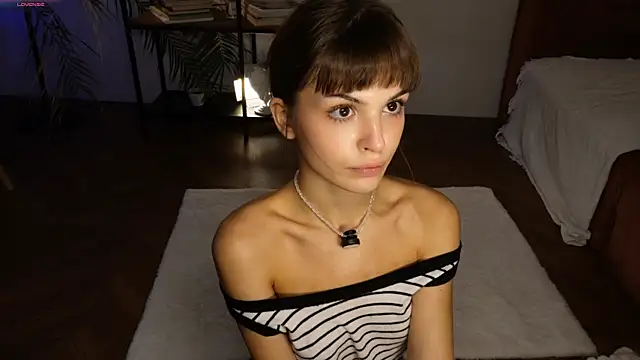 Eva Zill online show from September 26, 2025, 7:34 am