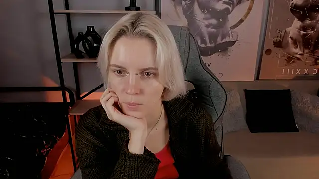 Snapshot of BethanyCloud chatting on October 8, 2025, 5:27 am BethanyCloud online show from October 8, 2025, 5:27 am