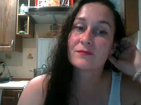 Amandda  online show from September 19, 2025, 6:19 pm