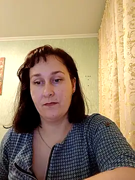 Amandda  online show from March 6, 2026, 4:03 pm