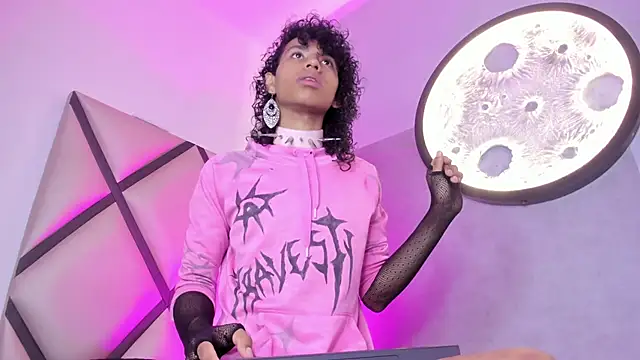 venus-03 online show from November 30, 2025, 3:43 am