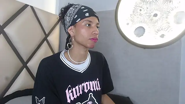 Snapshot of venus-03 chatting on February 24, 2026, 3:26 am venus-03 online show from February 24, 2026, 3:26 am