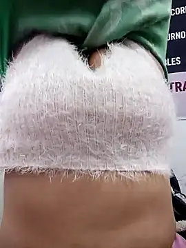 Mia-Glow online show from January 9, 2026, 12:08 pm