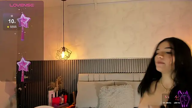 Snapshot of PAULETEJOHNSON chatting on February 18, 2026, 3:02 am PAULETEJOHNSON online show from February 18, 2026, 3:02 am