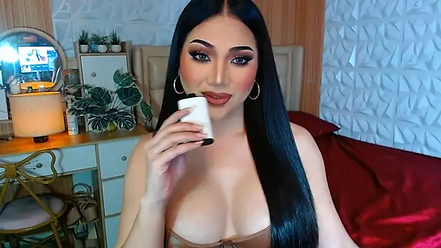 ValeriaHelaby online show from September 11, 2025, 7:25 pm