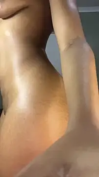 Sexy blackwoman online show from May 14, 2026, 8:37 pm