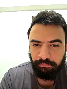 Snapshot of mhtsos331 chatting on November 6, 2025, 9:15 pm mhtsos331 online show from November 6, 2025, 9:15 pm